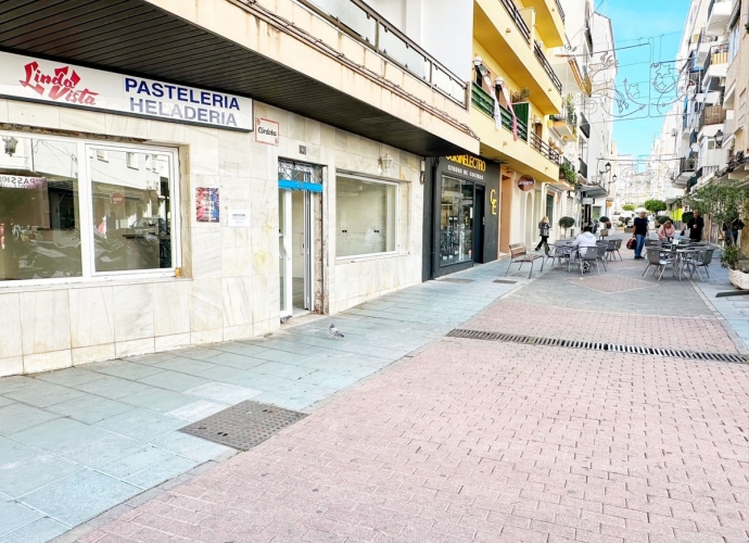 Commercial Bar in San Pedro de Alcántara - 2