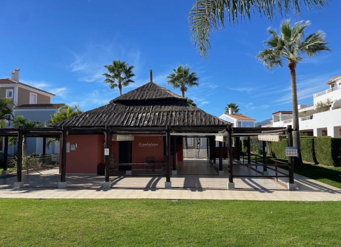 Apartamento Planta Baja en Estepona - 9