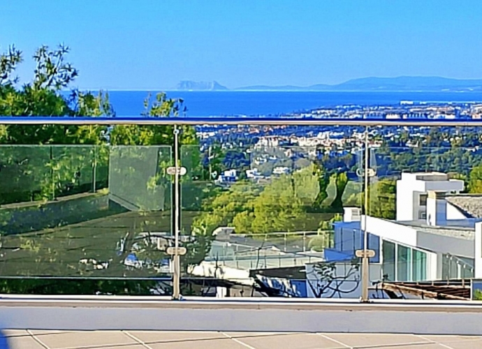 Villa Semi Detached in Sierra Blanca - 1