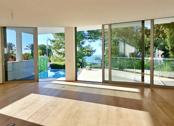 Villa Semi Detached in Sierra Blanca - 3