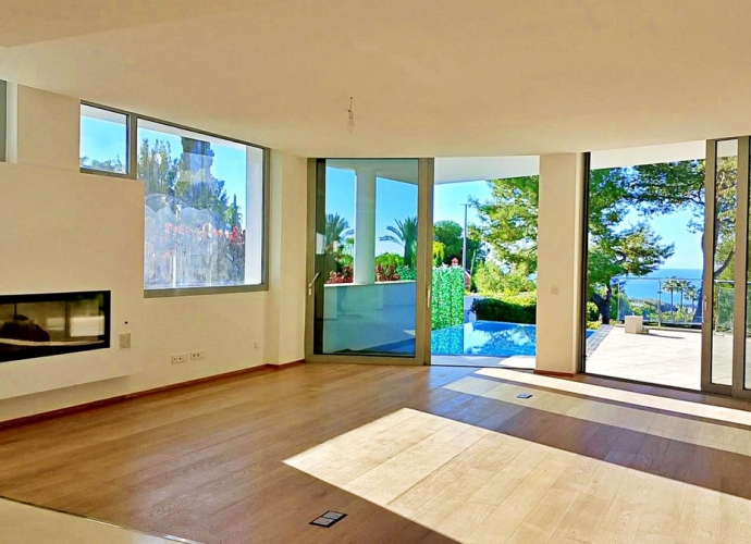 Villa Semi Detached in Sierra Blanca - 5