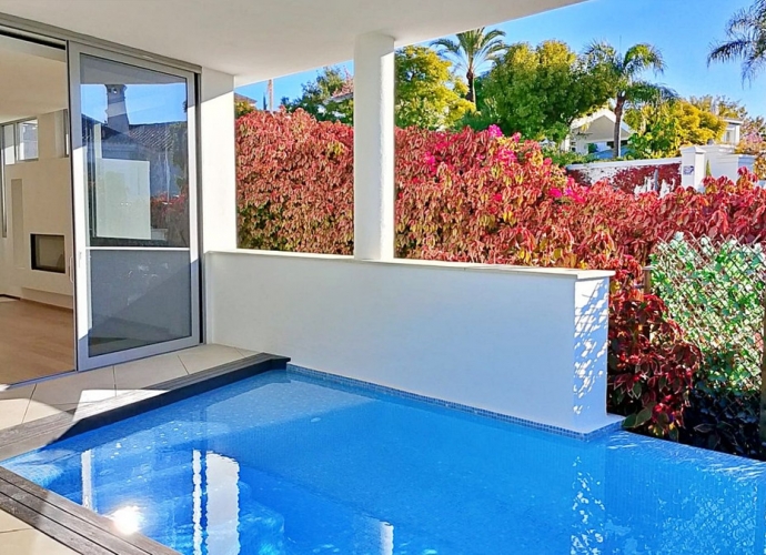 Villa Semi Detached in Sierra Blanca - 7