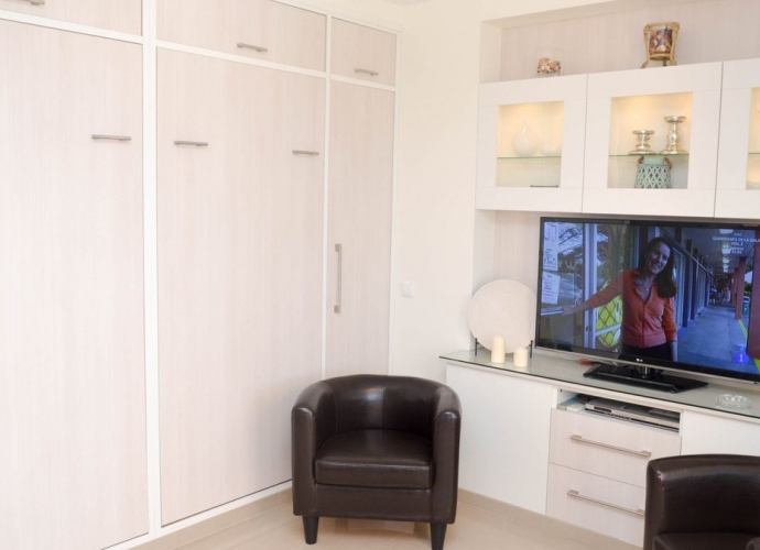 Studio Middle Floor in Elviria - 4