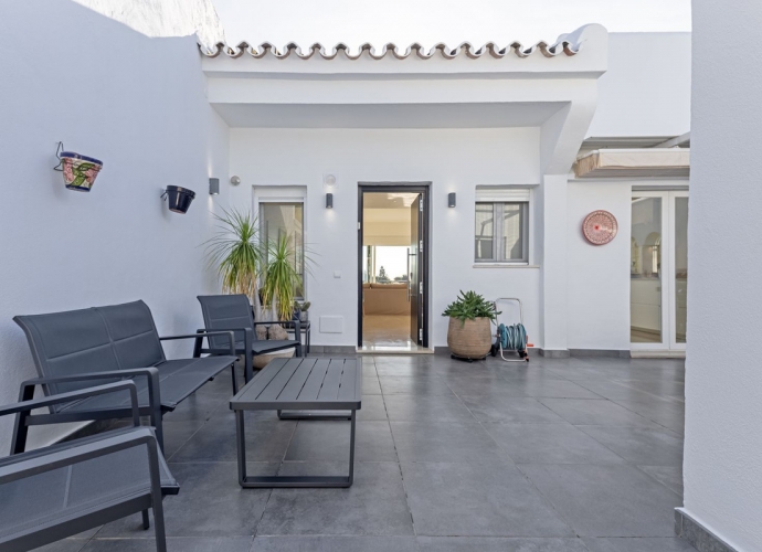 Adosado Pareado en Nueva Andalucía - 2