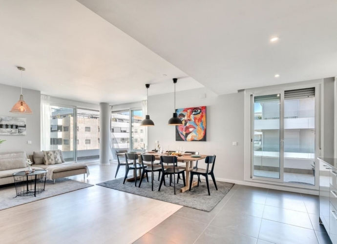 Apartamento Planta Media en Nueva Andalucía - 1