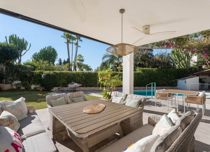 Villa Detached in El Rosario - 6