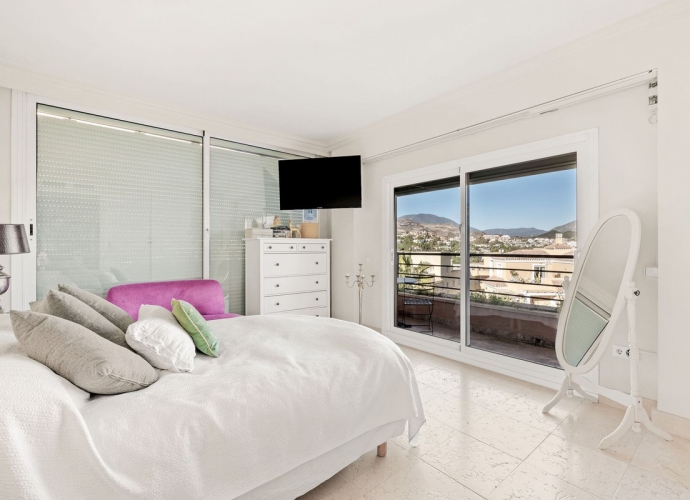 Appartement milieu d’Etage situé à Nueva Andalucía - 10