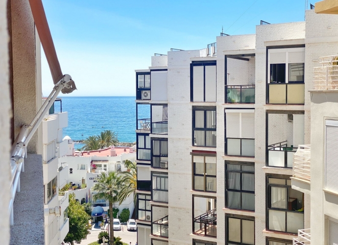 Apartment Middle Floor in Marbella - 1