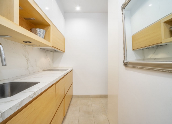 Apartment Middle Floor in Marbella - 6