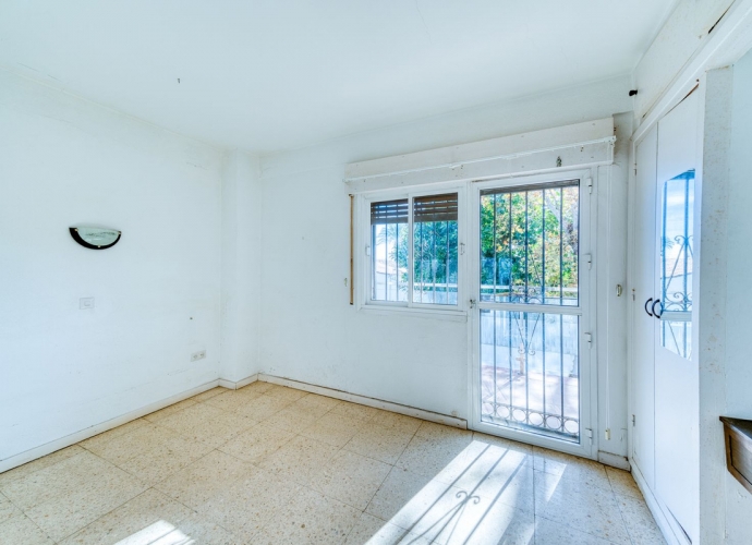 Apartamento Planta Media en The Golden Mile - 4