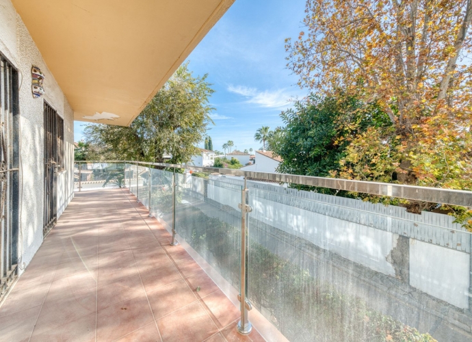 Apartamento Planta Media en The Golden Mile - 7