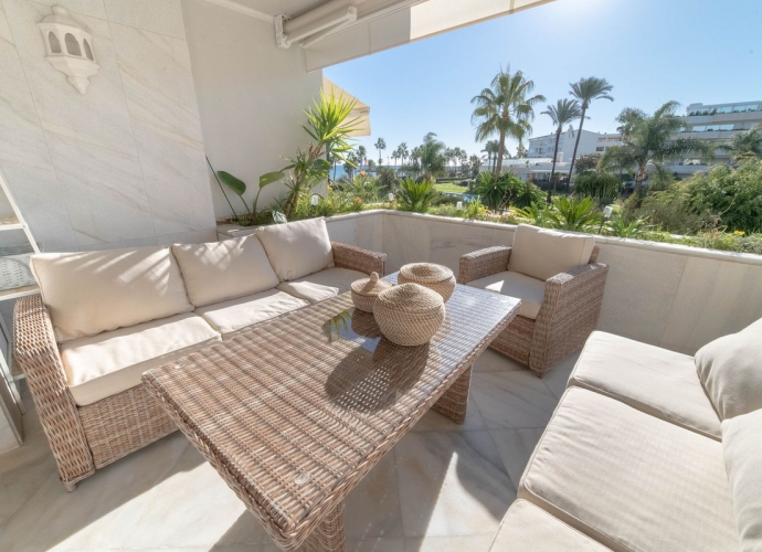 Apartment Middle Floor in Marbella - 1