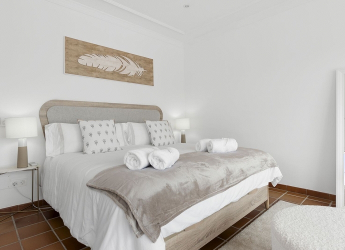 Villa Independiente en Las Chapas - 3