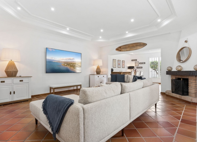 Villa Independiente en Las Chapas - 4