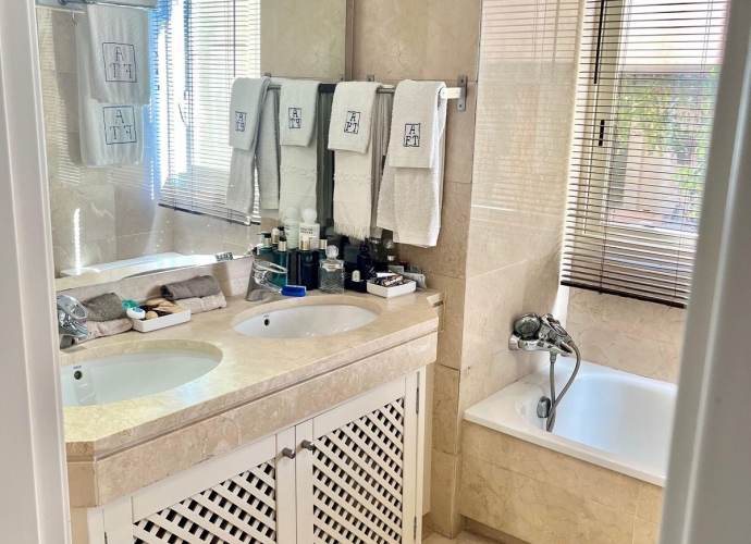 Apartment Middle Floor in Río Real - 10