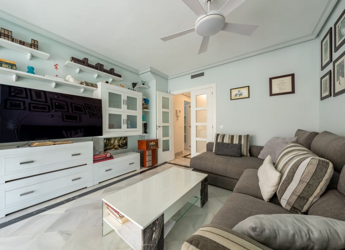 Apartamento Planta Media en Marbella - 8