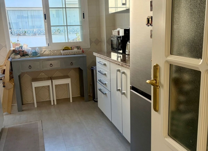 Apartamento Planta Media en Río Real - 5