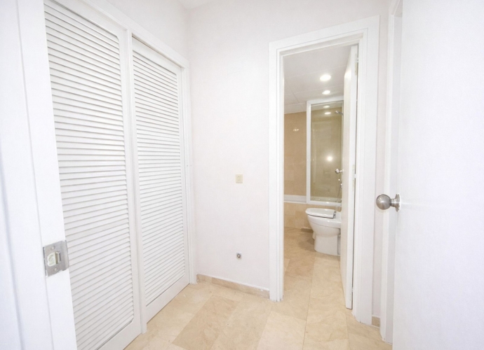 Apartamento Planta Baja en The Golden Mile - 8