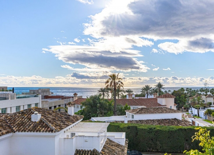 Villa Independiente en Las Chapas - 4