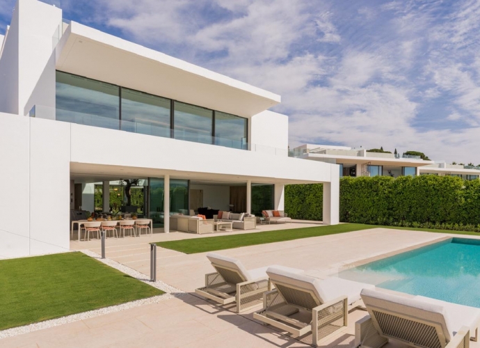 Villa Independiente en The Golden Mile - 3