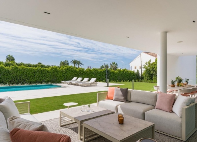 Villa Independiente en The Golden Mile - 4