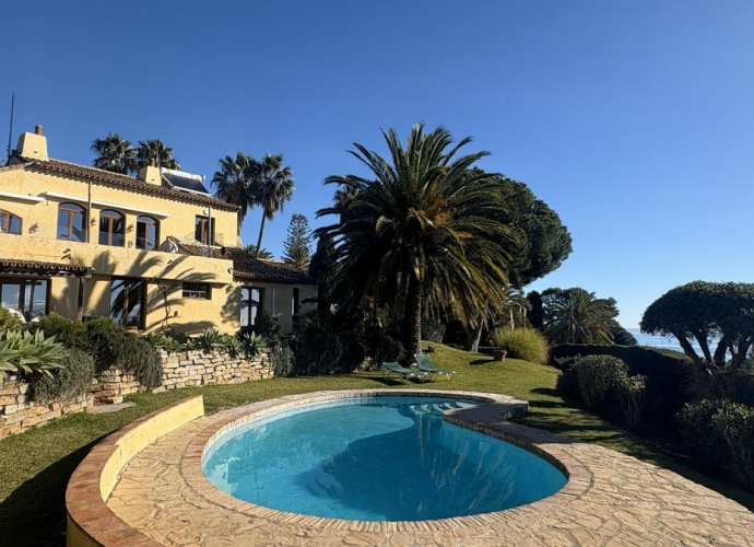 Villa Independiente en Estepona - 1