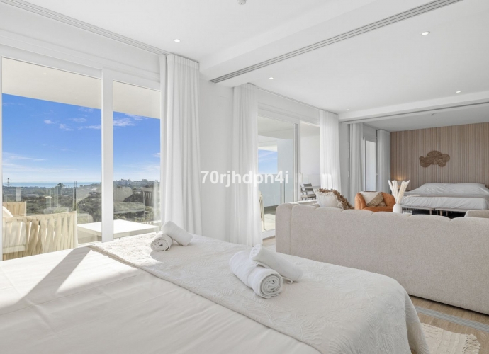 Apartamento Planta Media en Estepona - 4