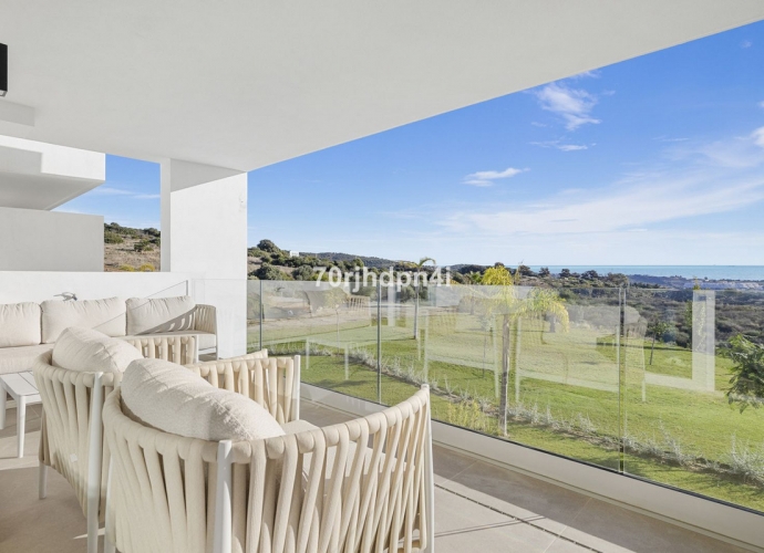 Apartamento Planta Media en Estepona - 8