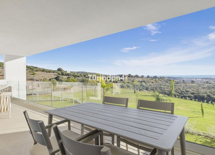 Apartamento Planta Media en Estepona - 9