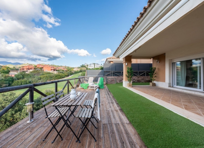 Villa Semi Detached in Santa Clara - 5