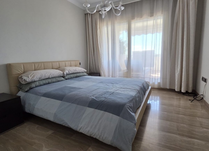 Apartment Middle Floor in Sierra Blanca - 10