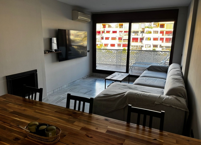 Appartement milieu d’Etage situé à Benahavís - 3