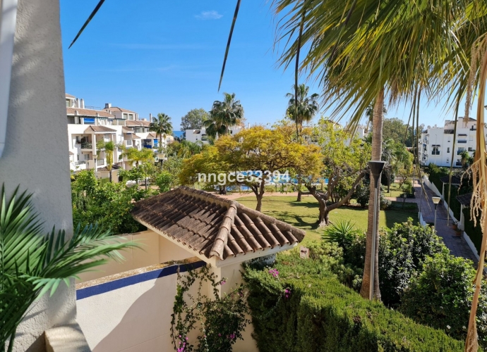Apartamento Planta Media en Puerto Banús - 2