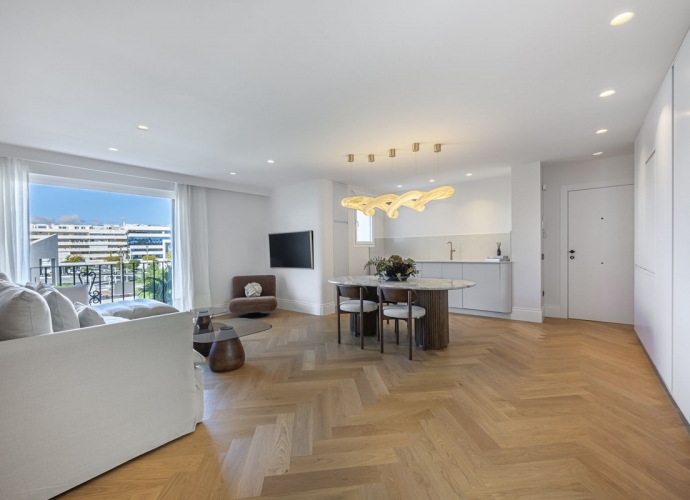 Apartamento Planta Media en Puerto Banús - 1