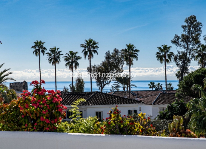 Apartment Middle Floor in Guadalmina Baja - 2