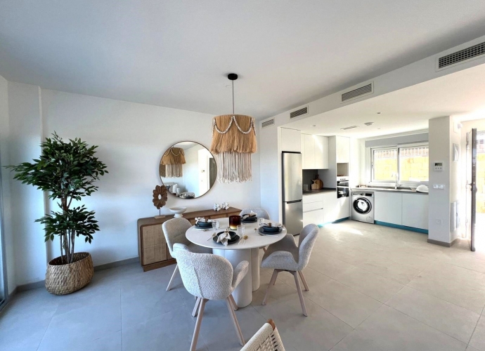 Apartamento Planta Baja en Estepona - 1