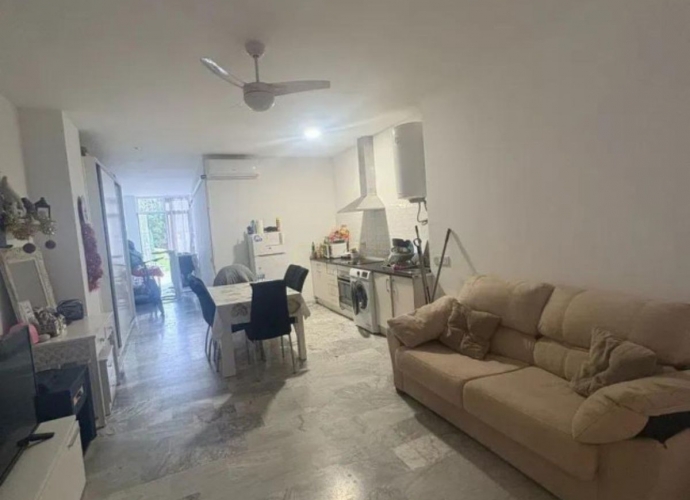 Apartamento Planta Baja en Estepona - 8