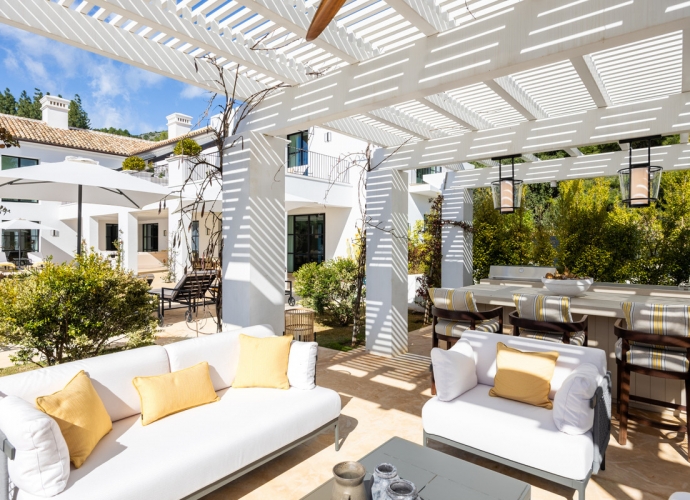 Villa Detached in The Golden Mile - 6