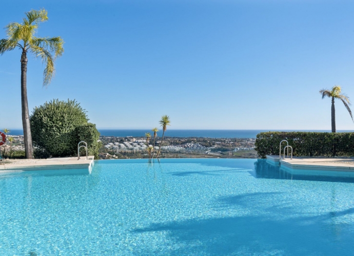 Apartamento Planta Baja en Benahavís - 1