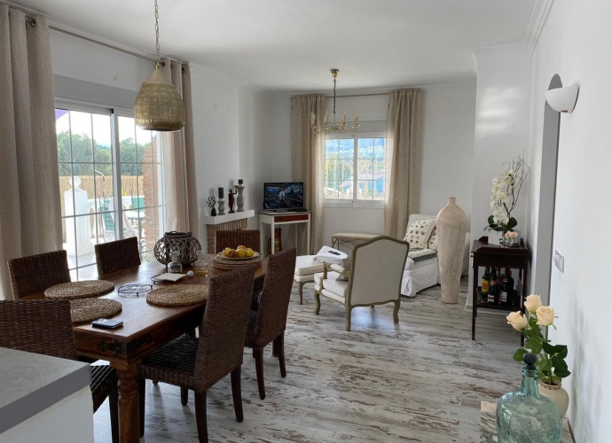 Apartamento Planta Baja en Estepona - 3