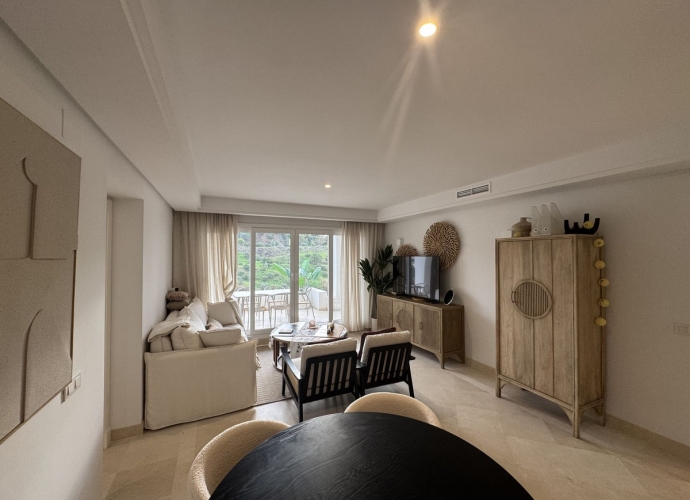 Apartamento Planta Baja en Aloha - 6