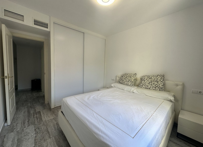 Apartment Middle Floor in The Golden Mile - 5