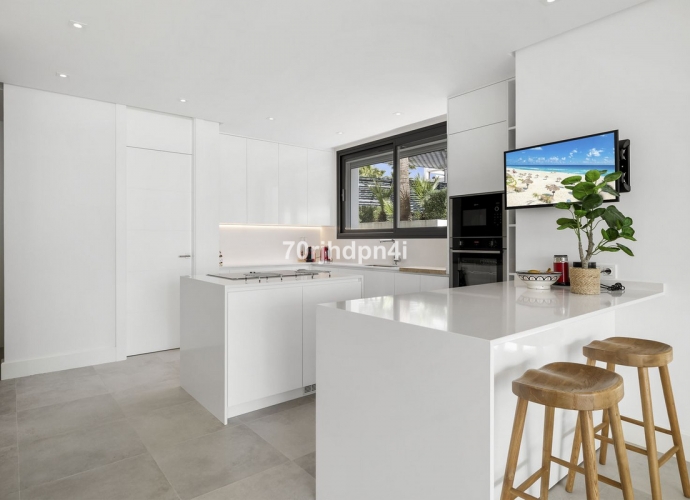 Villa Detached in Marbella - 2