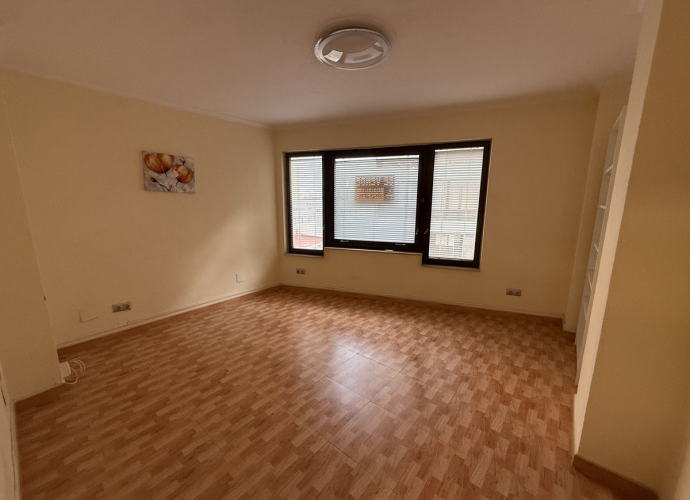 Commercial Office in Marbella - 6