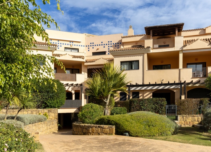 Apartamento Planta Baja en Puerto Banús - 2