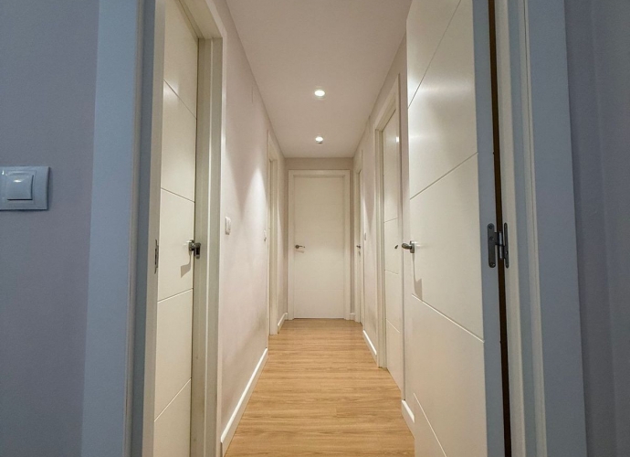 Apartment Middle Floor in Marbella - 7