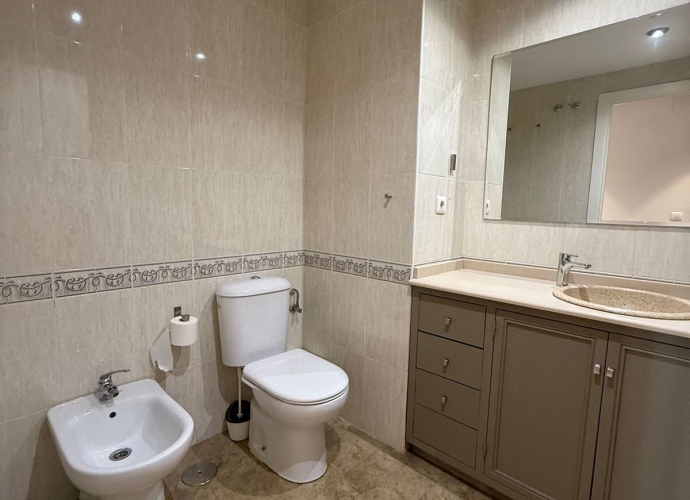 Apartment Middle Floor in Marbella - 10