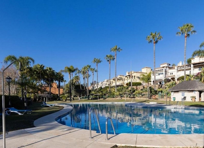 Adosado en Guadalmina Baja - 1