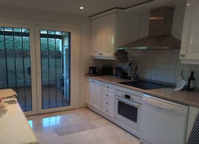 Adosado en Guadalmina Baja - 6