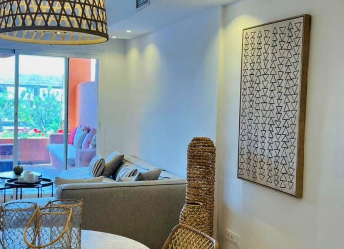 Apartamento Planta Media en The Golden Mile - 2